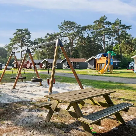 Johan - 200m From The Sea By Interhome *